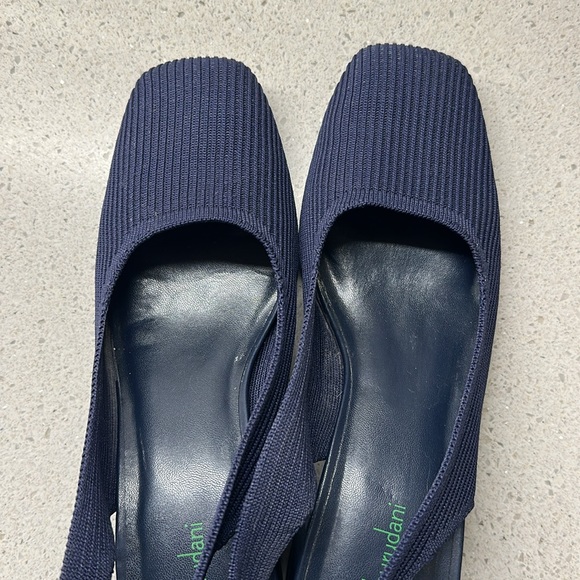 Navy Blue Ribbed Sling backs with Block Heel - Picture 9 of 9